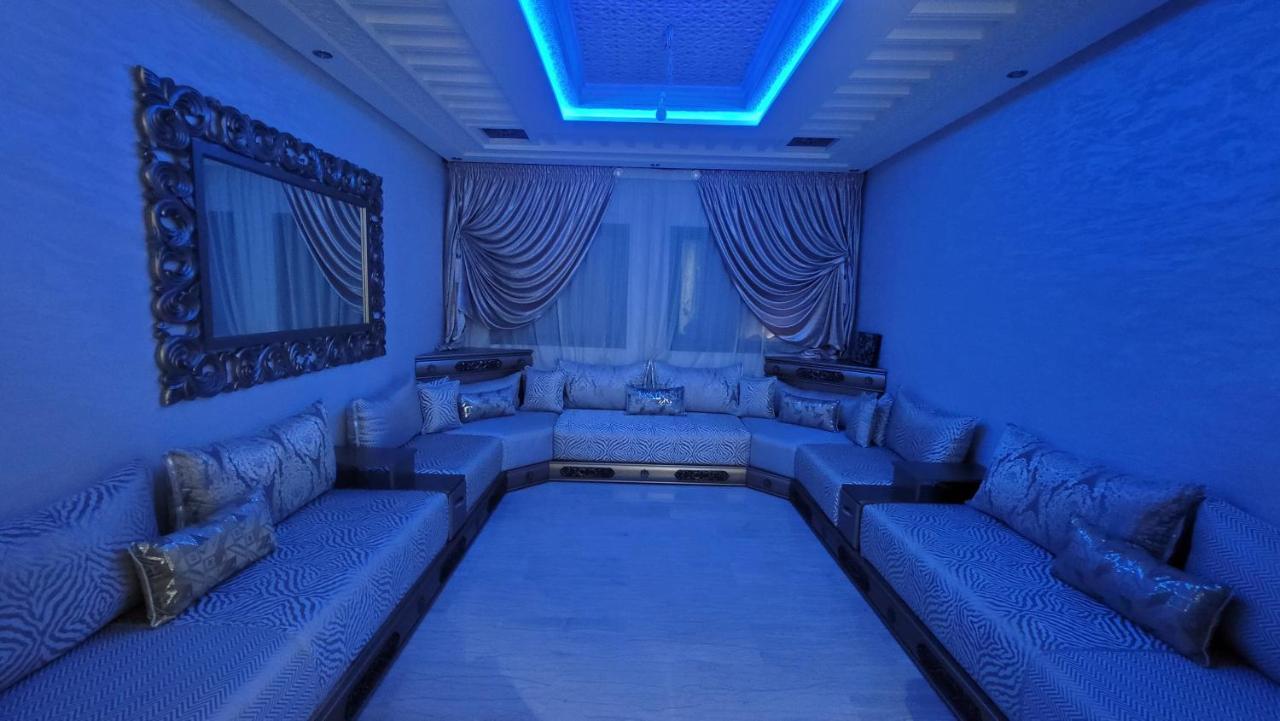 Zr Comfort Fez Bagian luar foto